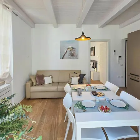Lovely Apartment In San Benedette Del Tron Apartmán *